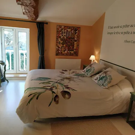 Maison d'hôtes Maison D'hôtes La Dorelle 2*